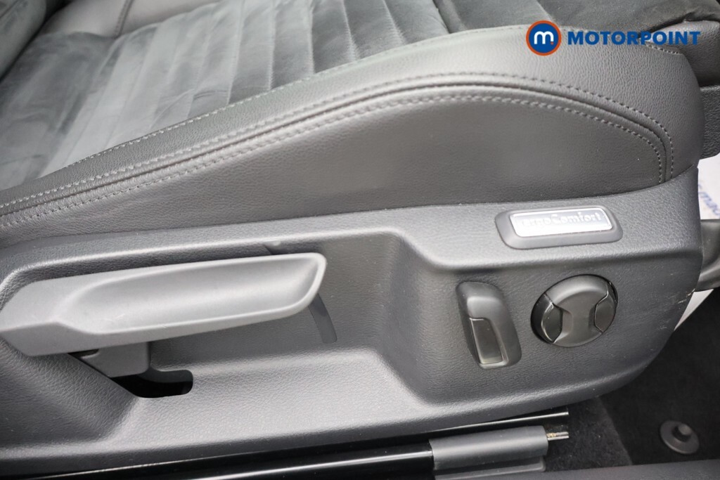 Volkswagen Passat R-line Tsi Evo Dsg Black #24