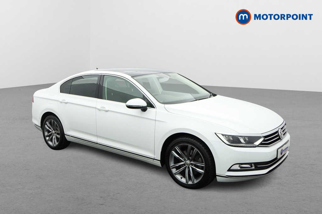 Volkswagen Passat 1.5 Tsi Evo 150 Gt Dsg Panoramic Roof White