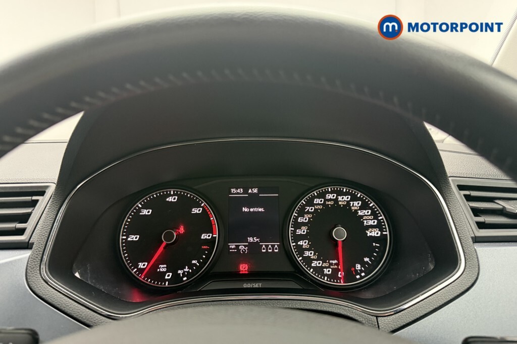 Seat Arona 1.0 Tsi 115Ps Se Technology Dsg Suv Silver #17