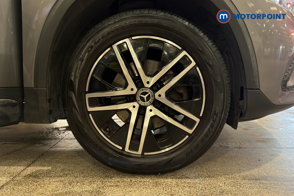 Mercedes-Benz GLA Class Gla 180 Amg Line Edition Black #39