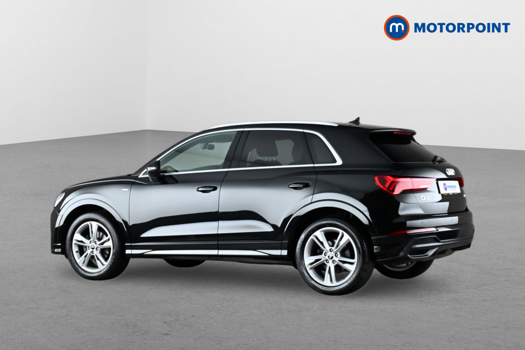 Audi Q3 35 Tfsi S Line Black #4