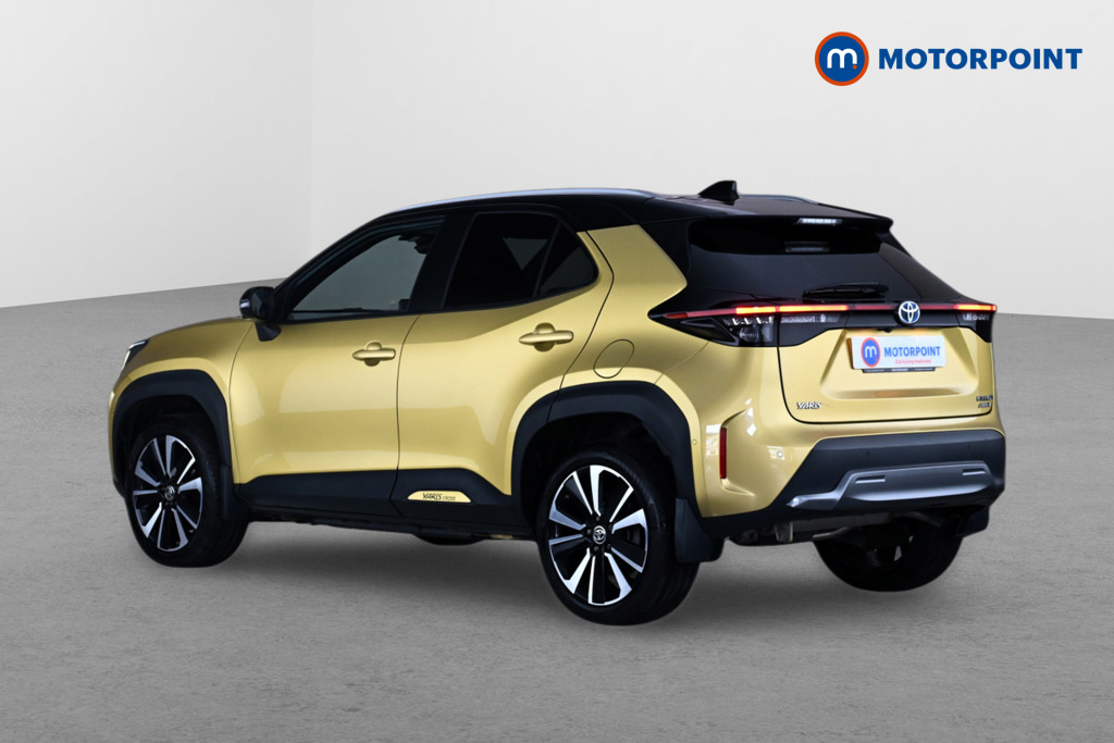 Toyota Yaris Cross 1.5 Hybrid Premiere Edition Awd Cvt CK22JYG Yellow #3