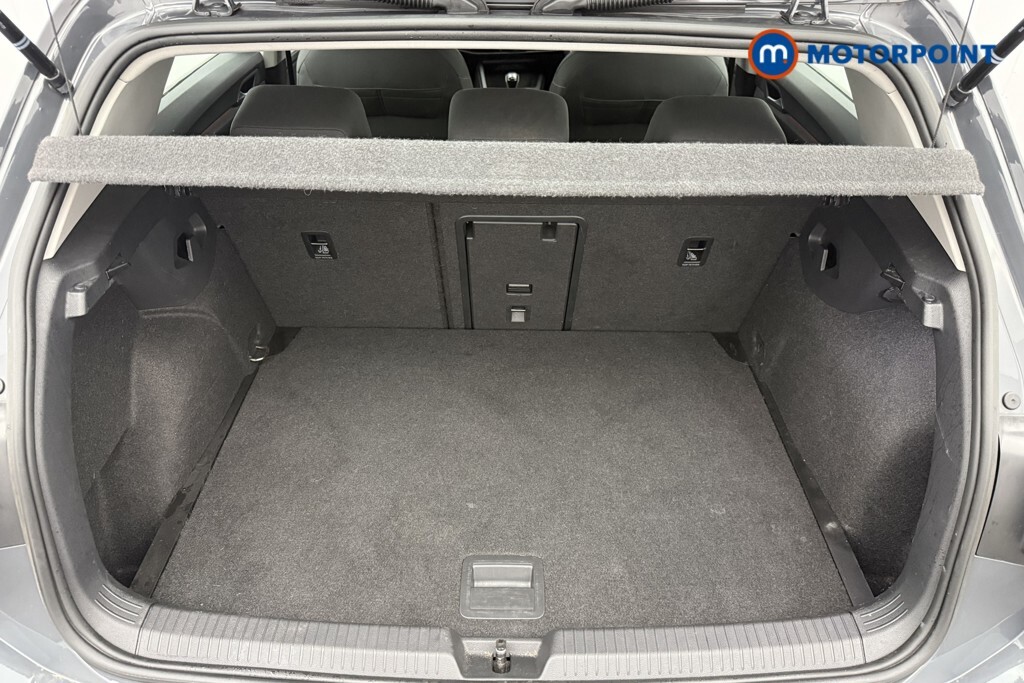 Volkswagen Golf 1.5 Tsi Life White #24