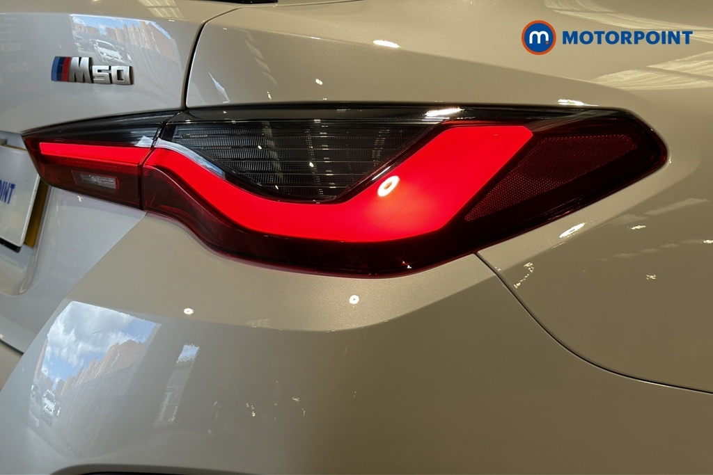 BMW i4 40 83.9Kwh Sport Gran Coupe Edrive White #34