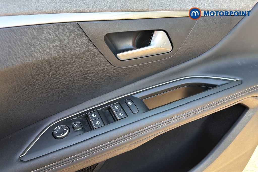 Peugeot 3008 Active Premium Black #18