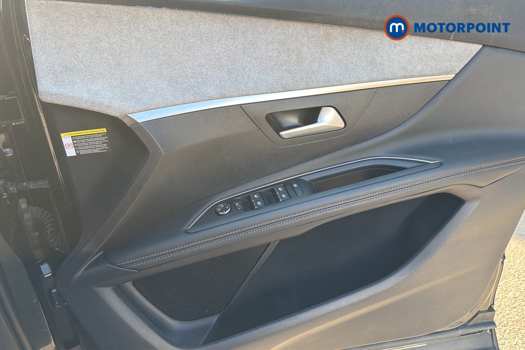 Peugeot 3008 Active Premium Black #17
