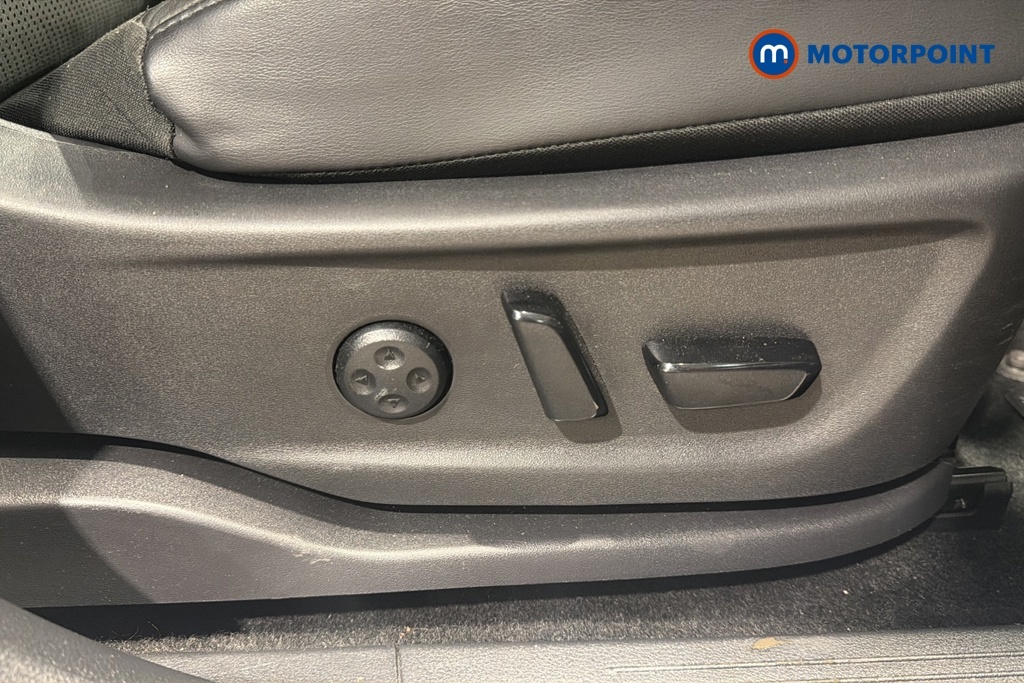 Nissan Ariya Advance Green #29