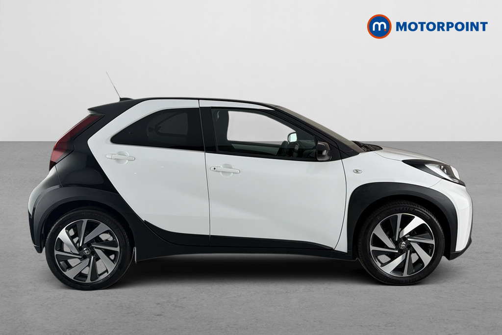 Toyota Aygo X 1.0 Vvt-i Edge White #4