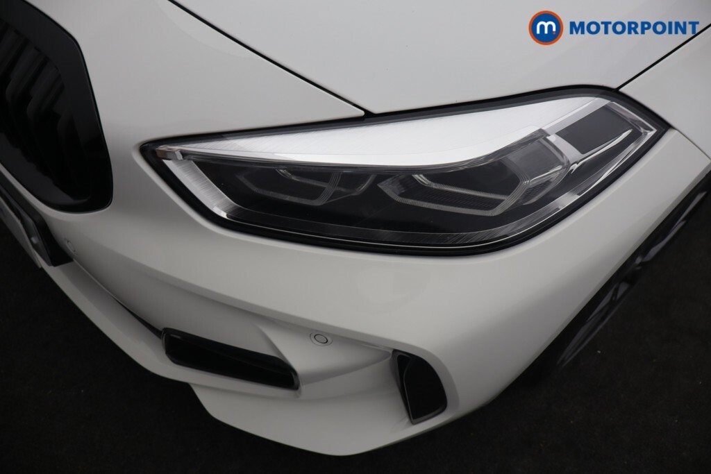 BMW 1 Series M135i Xdrive Step White #32