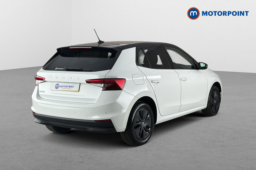 Skoda Fabia 1.0 Tsi 116 Design Edition White #5