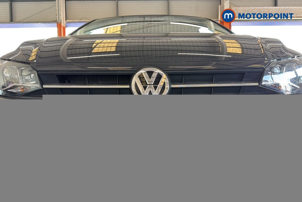 Volkswagen Polo  White #32