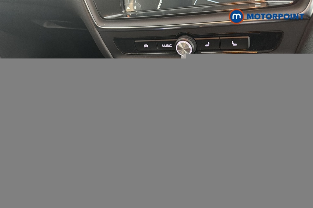 MG MG5 115Kw Exclusive Ev 53Kwh Red #17