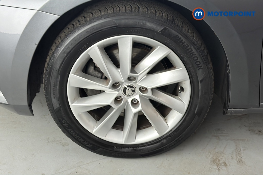 Skoda Superb Tsi Laurin Klement Grey #36