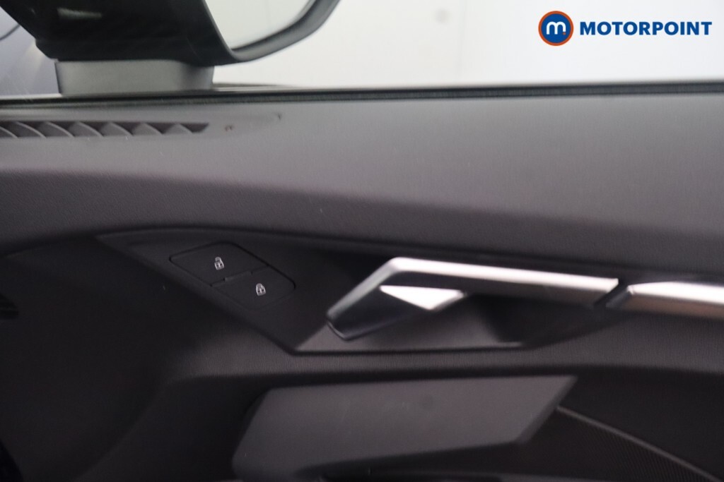 Audi A3 Audi A3 Sportback Black Edition 35 Tfsi 150 Ps S T Blue #24