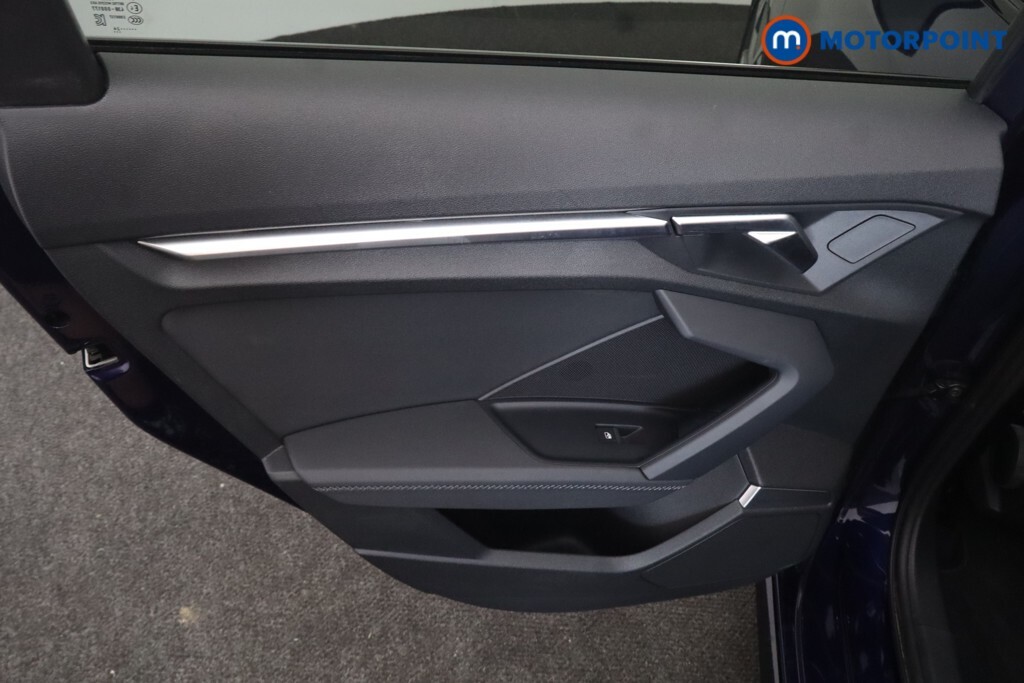 Audi A3 Audi A3 Sportback Black Edition 35 Tfsi 150 Ps S T Blue #39