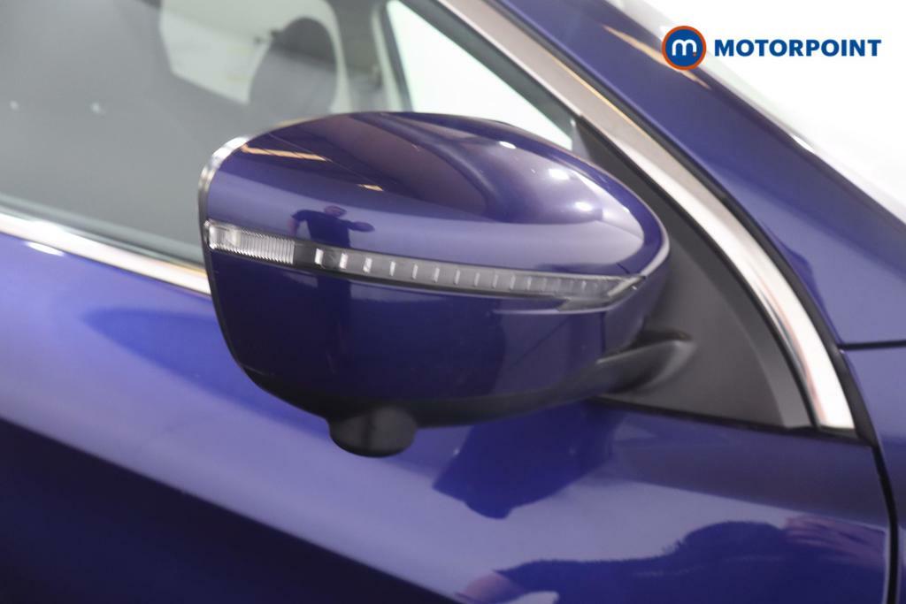 Nissan Qashqai N-connecta Blue #23