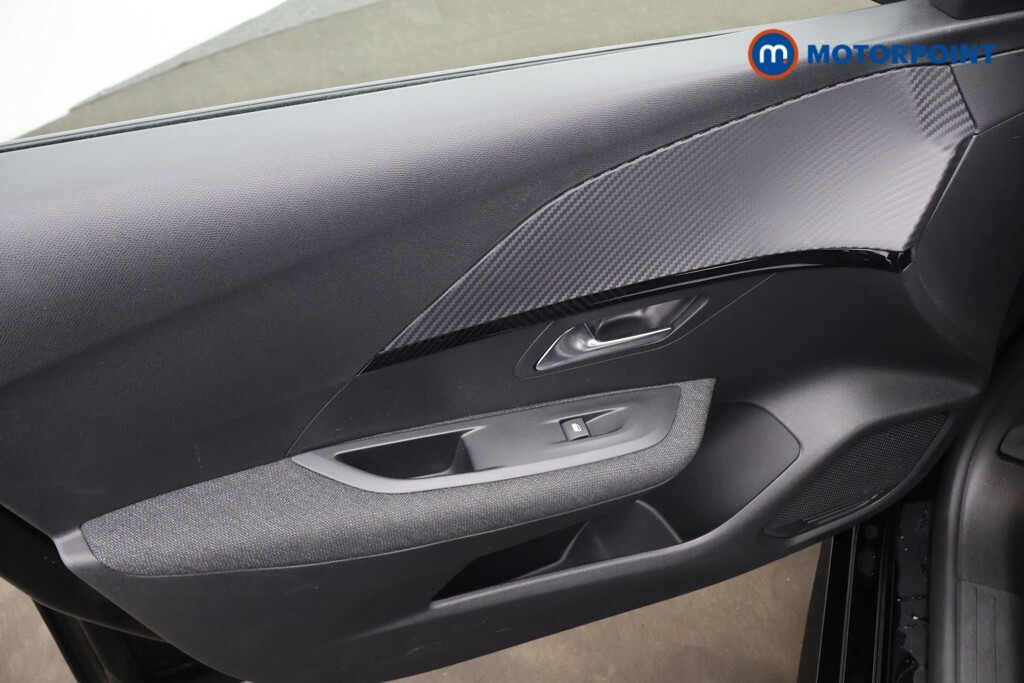 Peugeot 208 1.2 Puretech 100 Style Grey #28