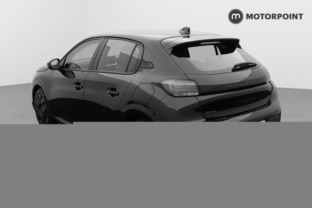Peugeot 208 1.2 Puretech 100 Style Black #4