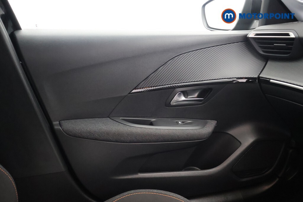 Peugeot 208 1.2 Puretech 100 Style Grey #18