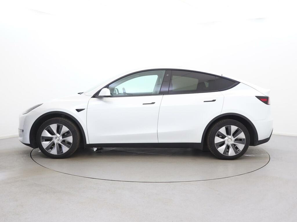 Tesla Model Y Long Range Awd GF23VJO White #4