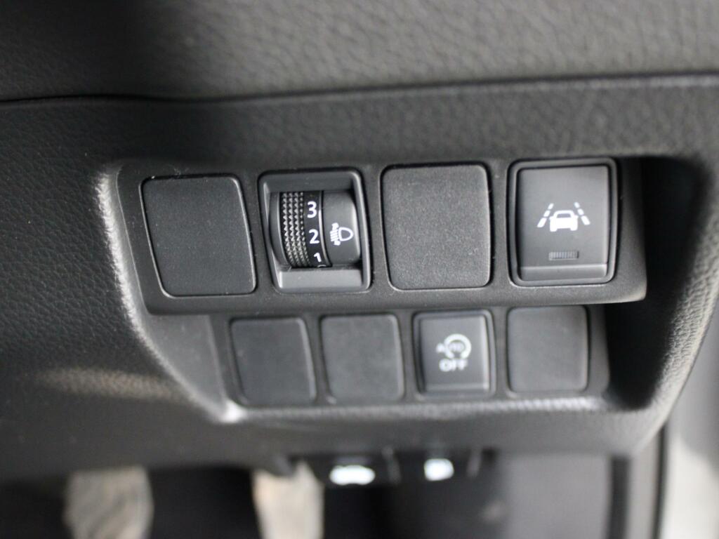 Nissan Qashqai Dci N-motion Suv Grey #29