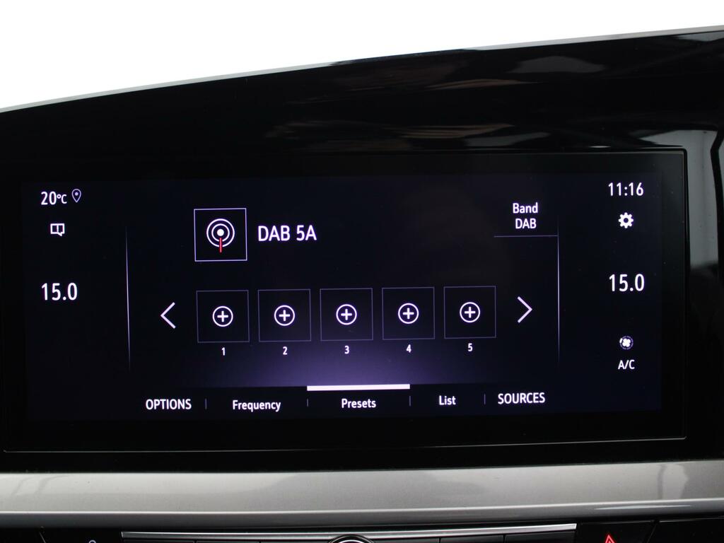 Vauxhall Mokka-e 50Kwh Ultimate Suv 136 Red #18