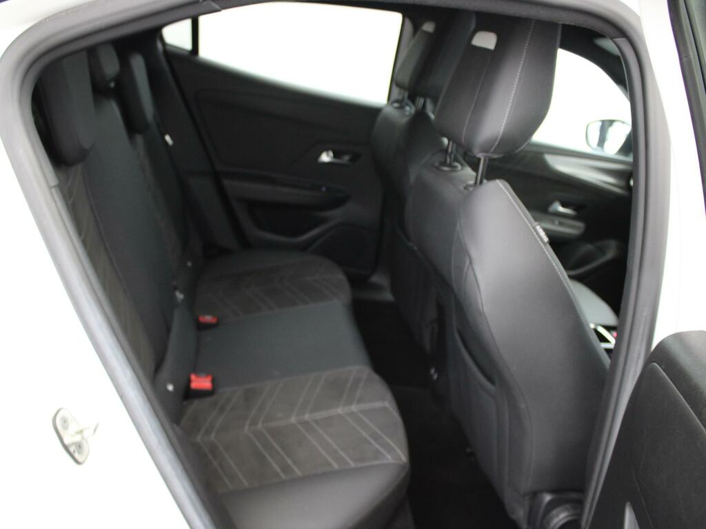 Vauxhall Mokka-e 50Kwh Ultimate Suv 136 Red #11