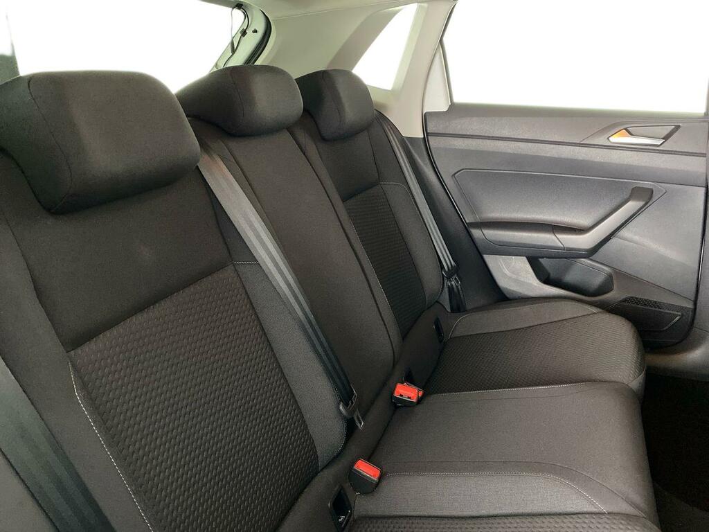 Volkswagen Polo Polo Mark 6 Hatchback 1.0 Tsi 95Ps Match Red #15