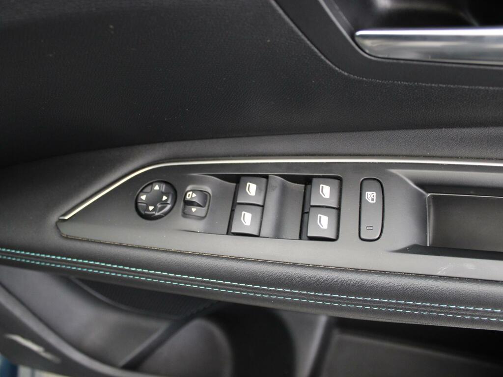Peugeot 3008 73Kwh Gt  #35