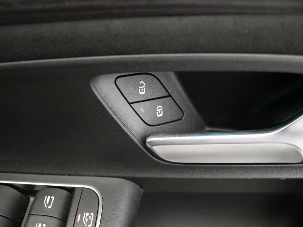 Mercedes-Benz EQB Eqb 300 66.5Kwh Amg Line 4Matic Grey #44