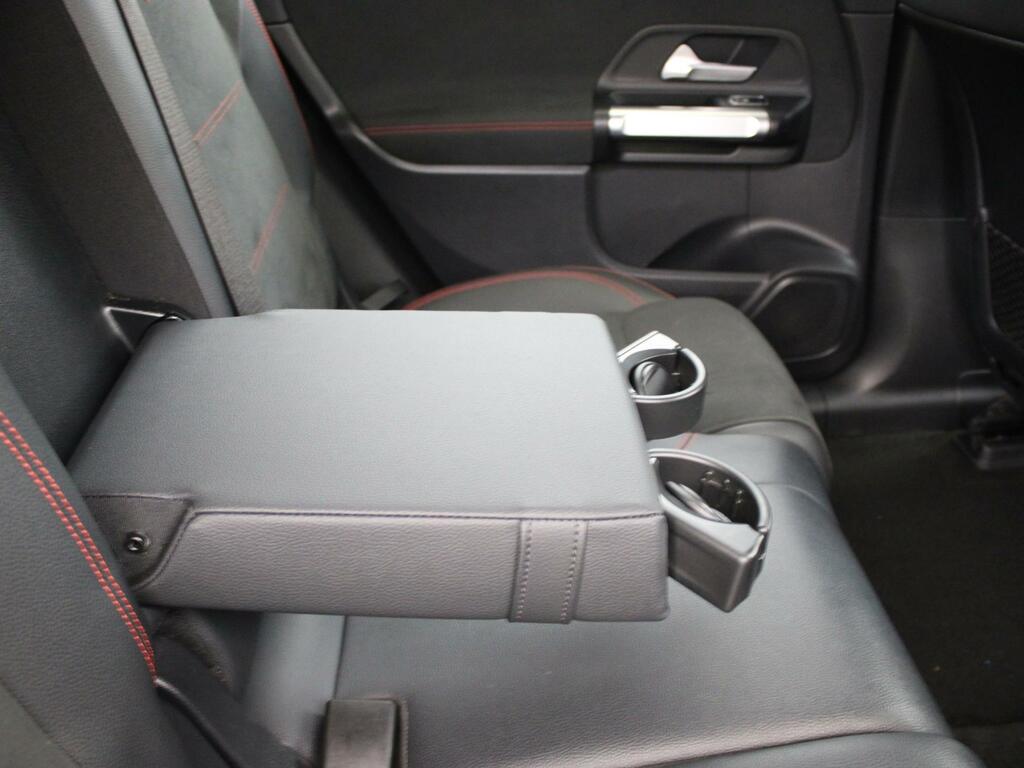 Mercedes-Benz EQB Eqb 300 66.5Kwh Amg Line 4Matic Grey #19