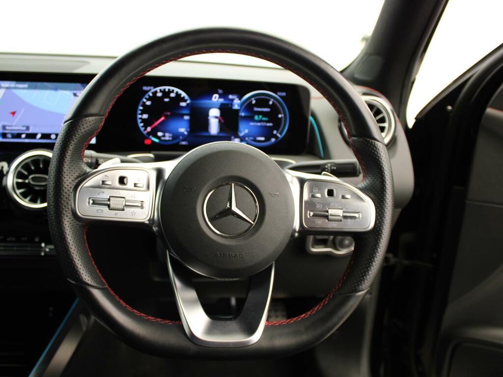 Mercedes-Benz EQB Eqb 300 66.5Kwh Amg Line 4Matic Grey #35