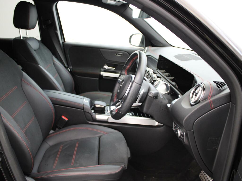 Mercedes-Benz EQB Eqb 300 66.5Kwh Amg Line 4Matic Grey #9