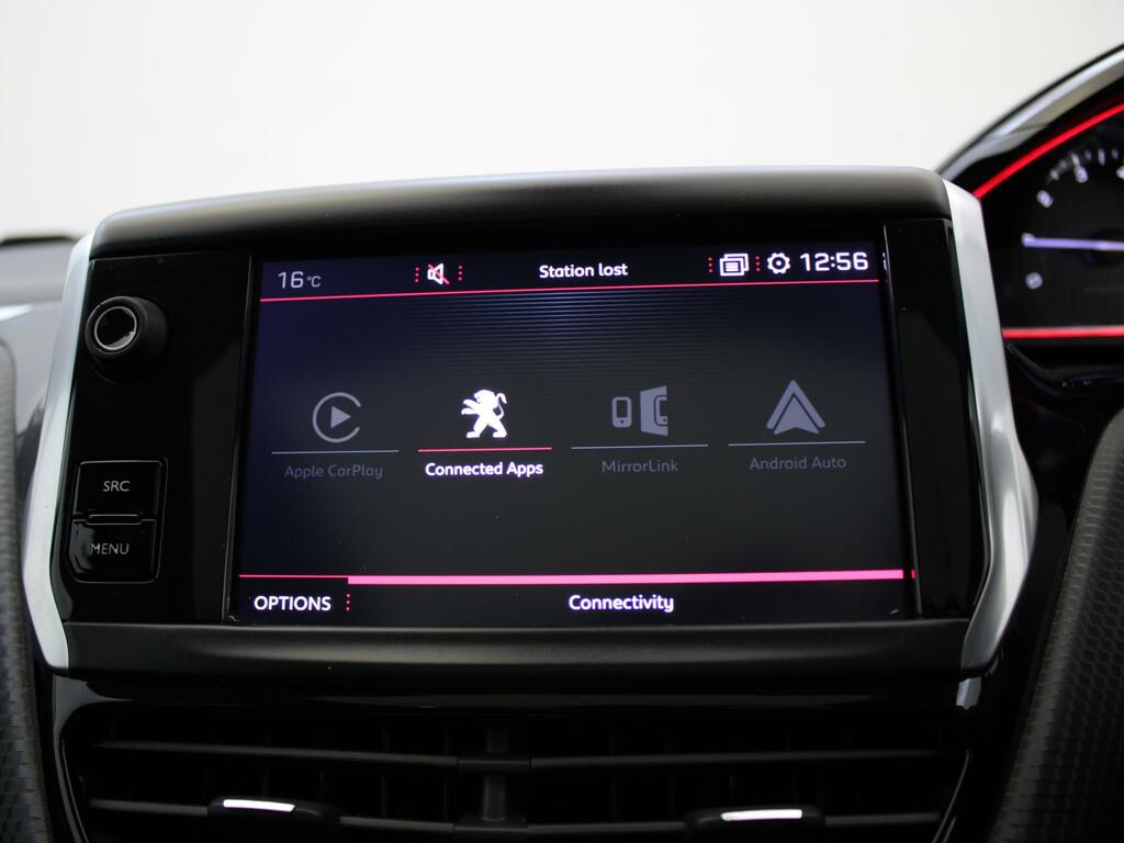 Peugeot 2008 1.2 Puretech 110 Signature Eat6 Black #18