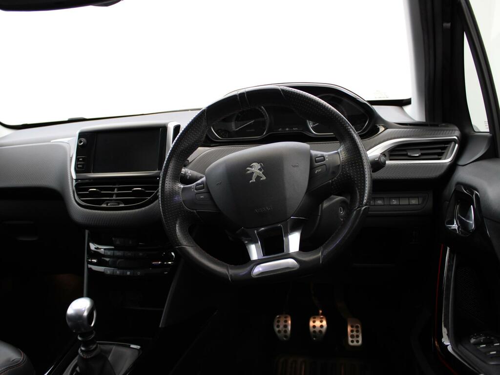 Peugeot 2008 1.2 Puretech 110 Signature Eat6 Black #13