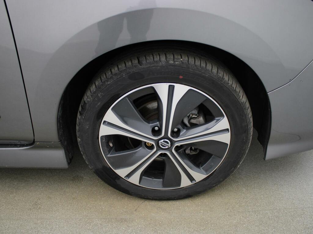 Nissan Leaf 40Kwh N-connecta Cwvehiclemarketing White #36