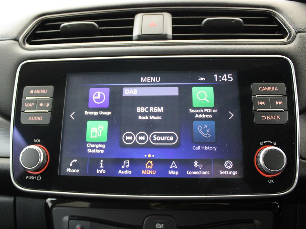 Nissan Leaf 40Kwh N-connecta Cwvehiclemarketing White #17