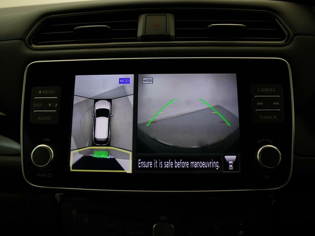 Nissan Leaf 110Kw Tekna 39Kwh Contrast Roof Grey #15