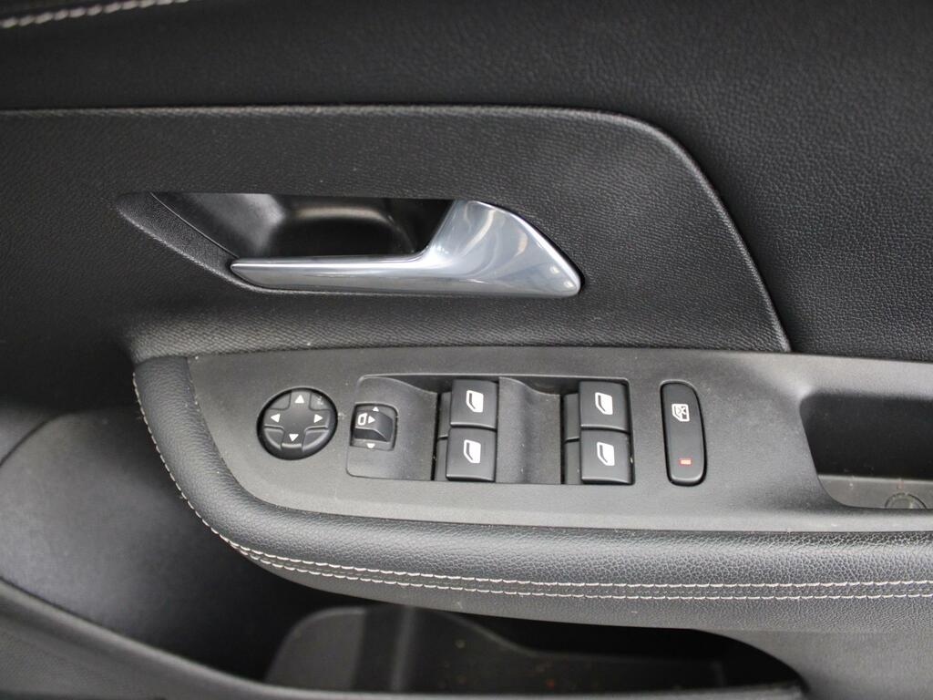 Vauxhall Mokka-e 50 Kwh 136 Ps Ultimate Suv Green #33