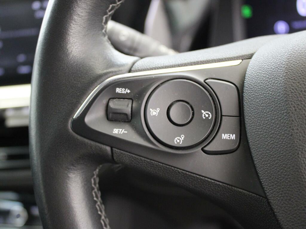 Vauxhall Grandland 1.6 Hybrid Elite Blue #26