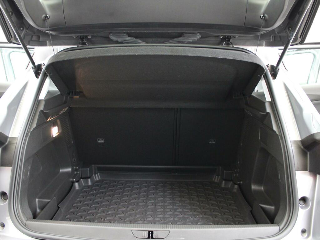 Vauxhall Grandland 1.6 Hybrid Elite Blue #33
