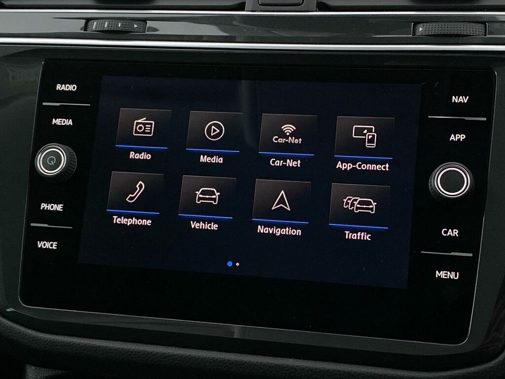 Volkswagen Tiguan 2.0 Se Navigation Tdi Dsg 148 Bhp Black #17