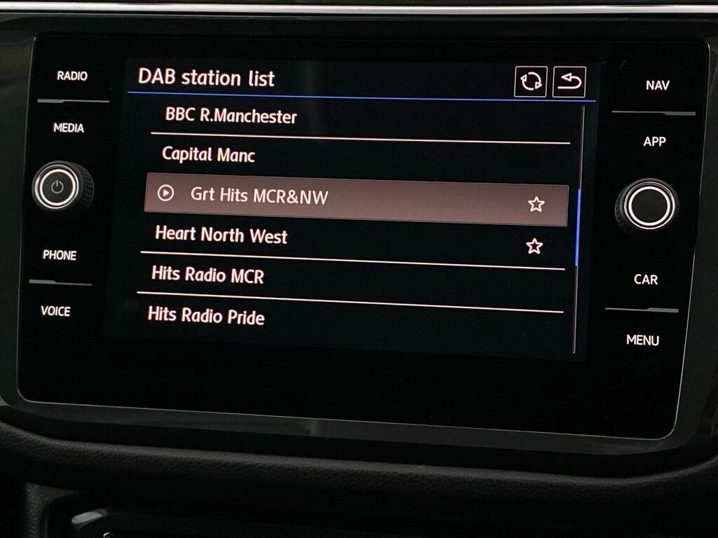 Volkswagen Tiguan 2.0 Se Navigation Tdi Dsg 148 Bhp Black #19