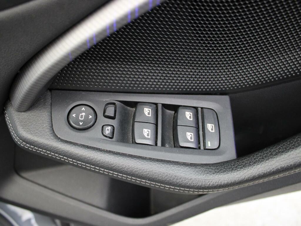 BMW 2 Series 218I 136 Sport Live Cockpit Professional Black #31