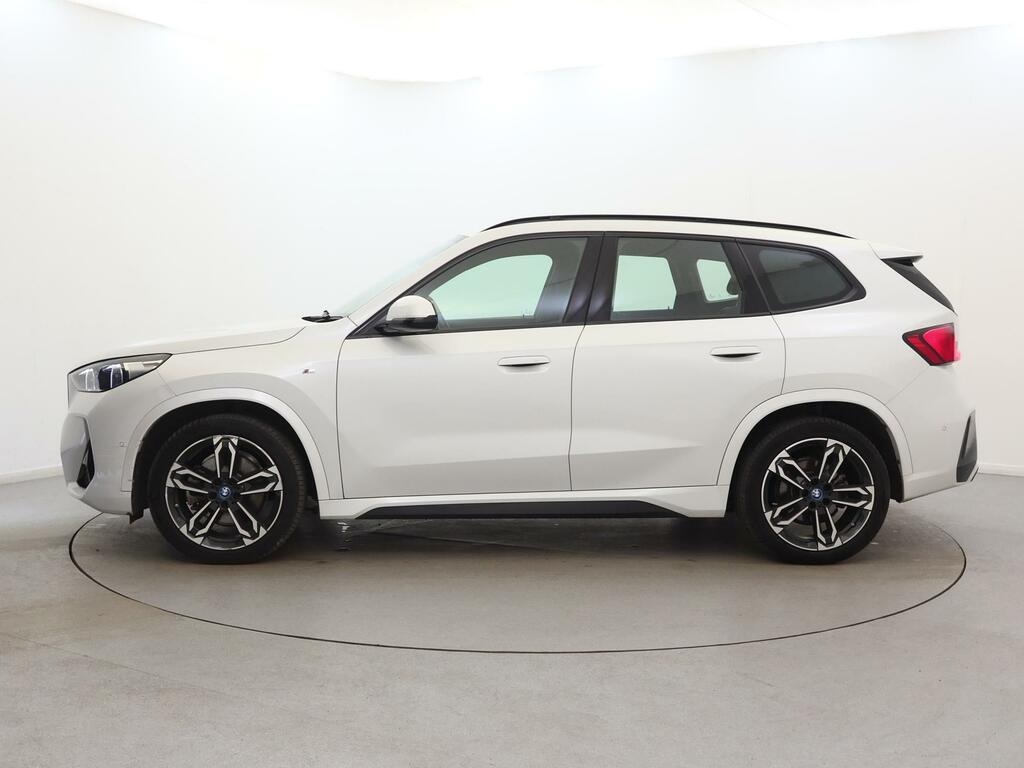 BMW iX1 230Kw Xdrive30 M Sport 65Kwh White #4