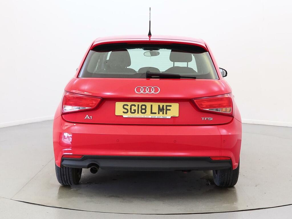 Audi A1 1.0 Tfsi Se S Tronic Red #6