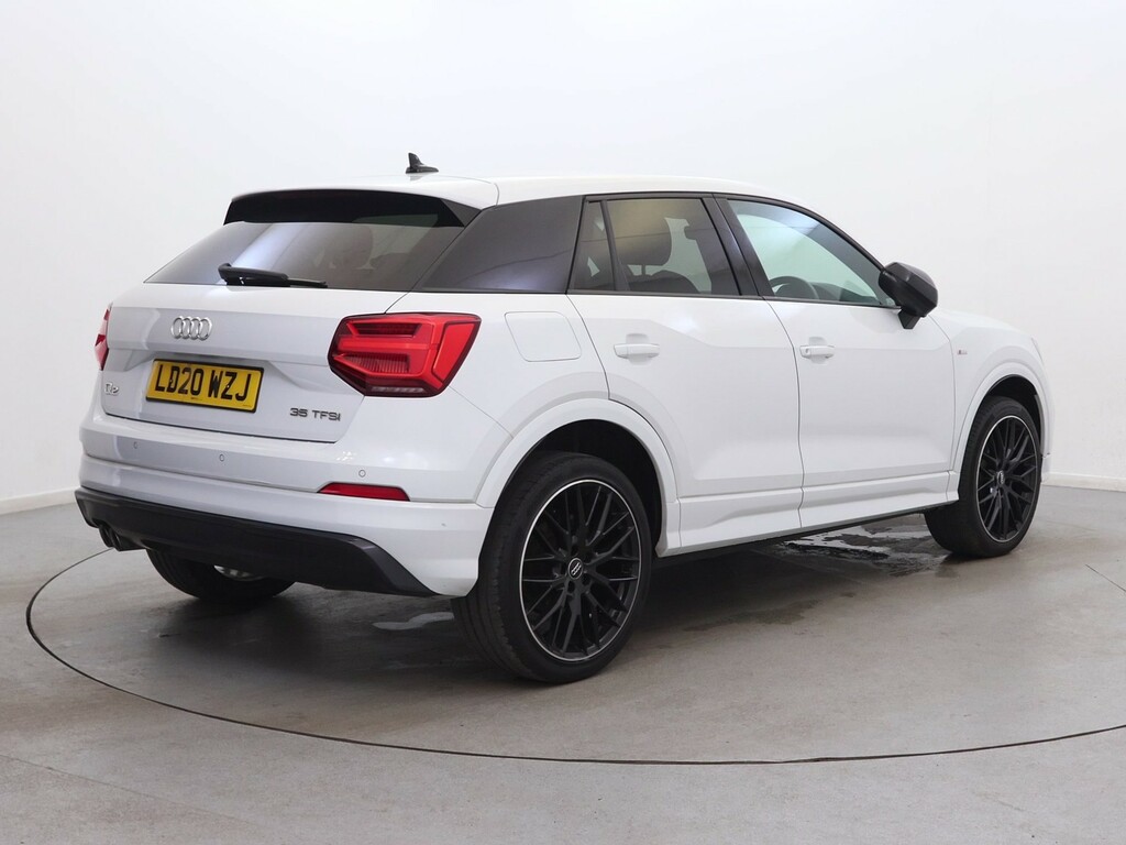 Audi Q2 35 Tfsi Black Edition S Tronic LD20WZJ White #5