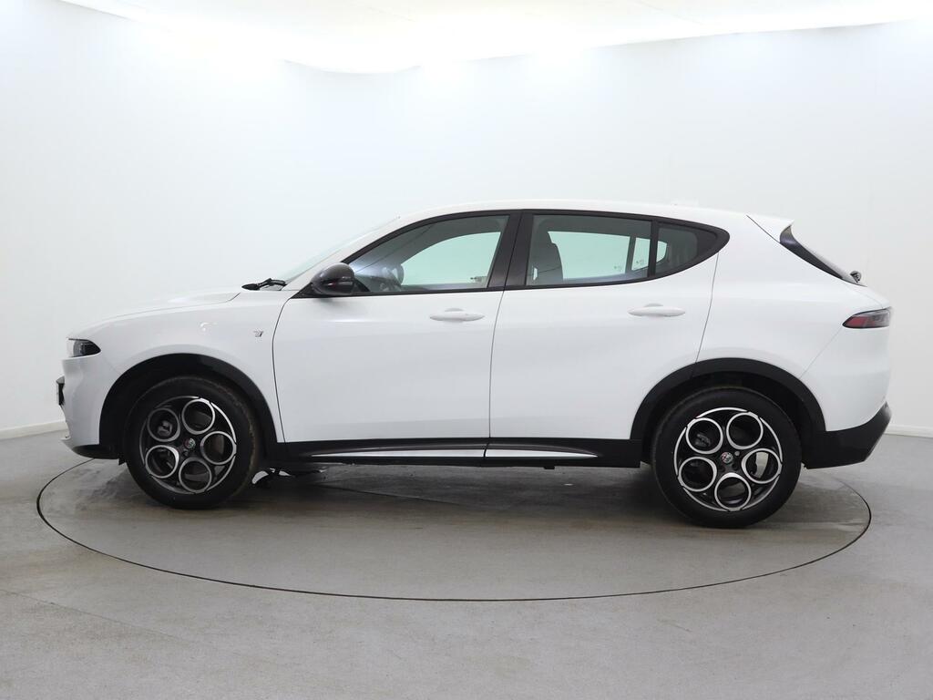 Alfa Romeo Tonale 1.5 Mhev Ti White #4