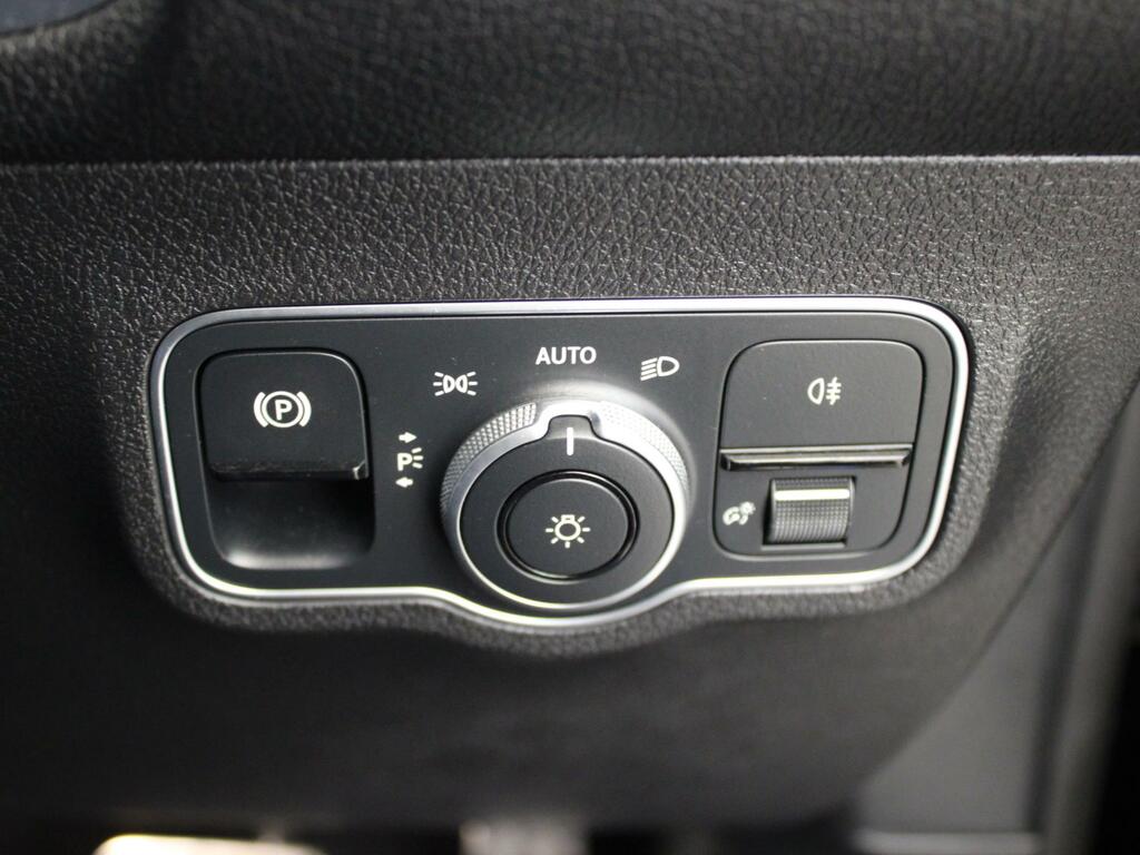 Mercedes-Benz EQB 2023 Eqb 300 66.5Kwh Amg Line Suv Aut Grey #44