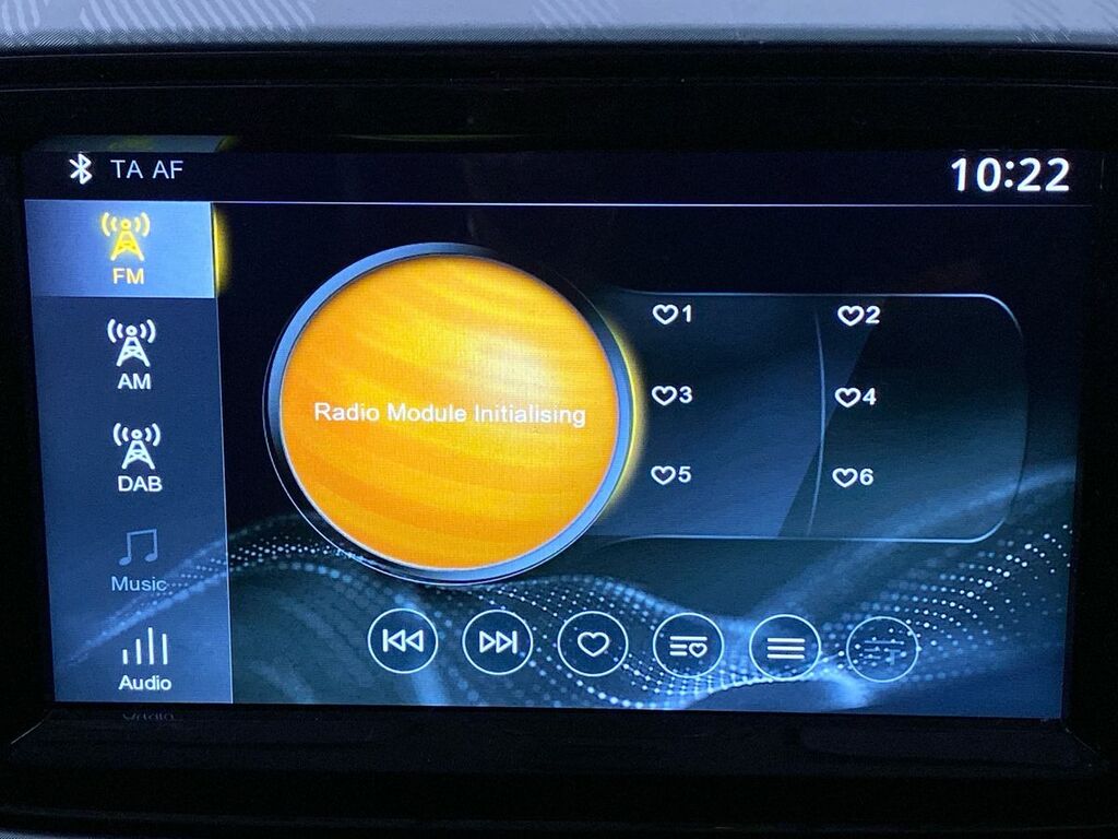 MG MG3 1.5 Vti-tech Exclusive Navigation Yellow #21